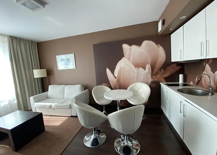 Apartament Prywatny Salon Z Aneksem Kuchennym I Sypialnia W Hotelu Diva