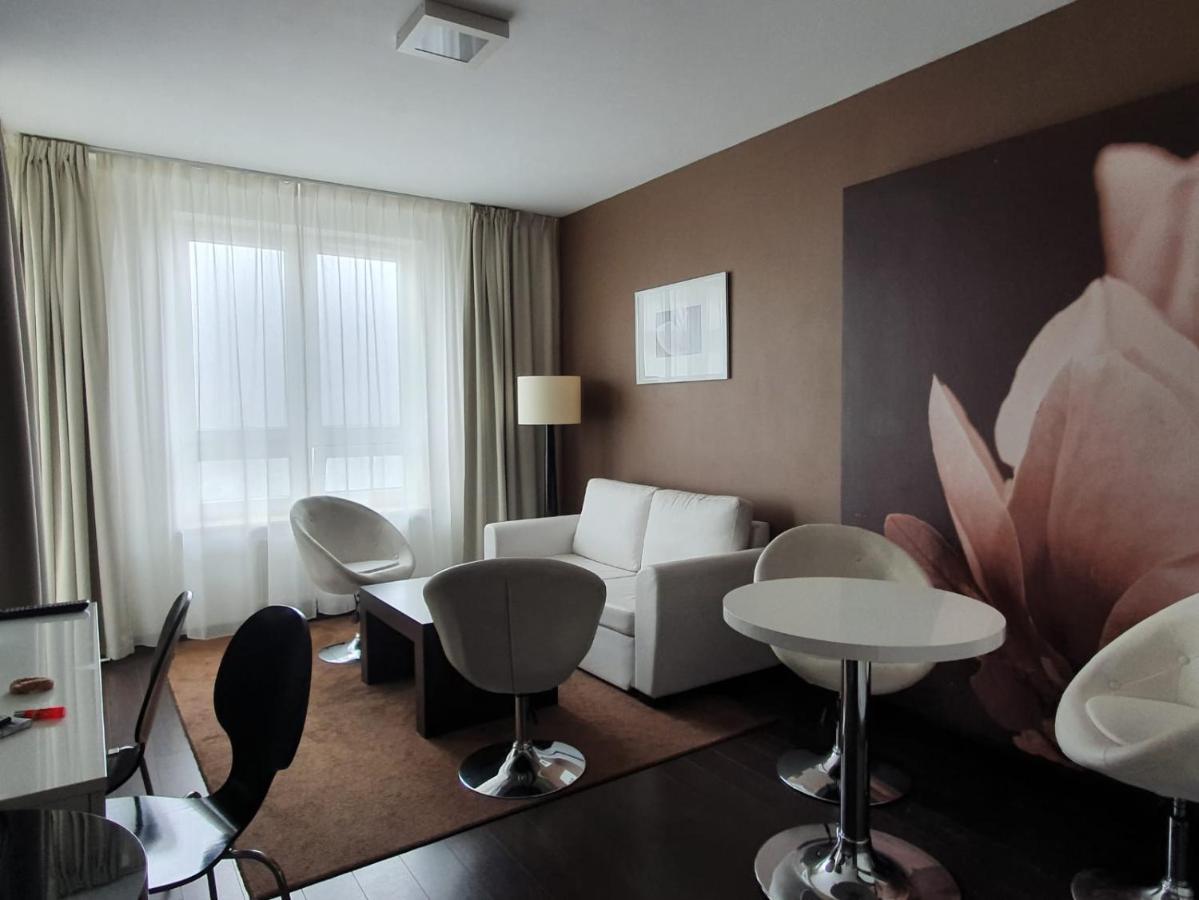 Prywatny Salon Z Aneksem Kuchennym I Sypialnia W Diva Appartamento