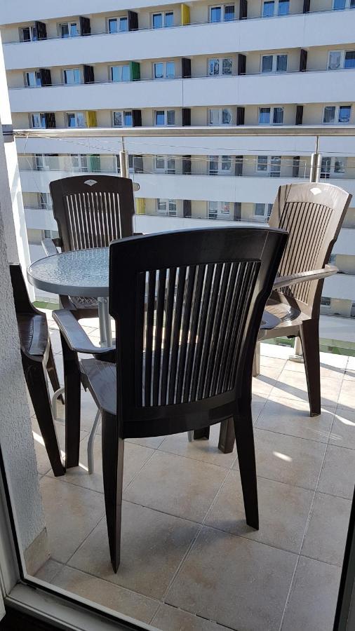 Prywatny Salon Z Aneksem Kuchennym I Sypialnia W Diva